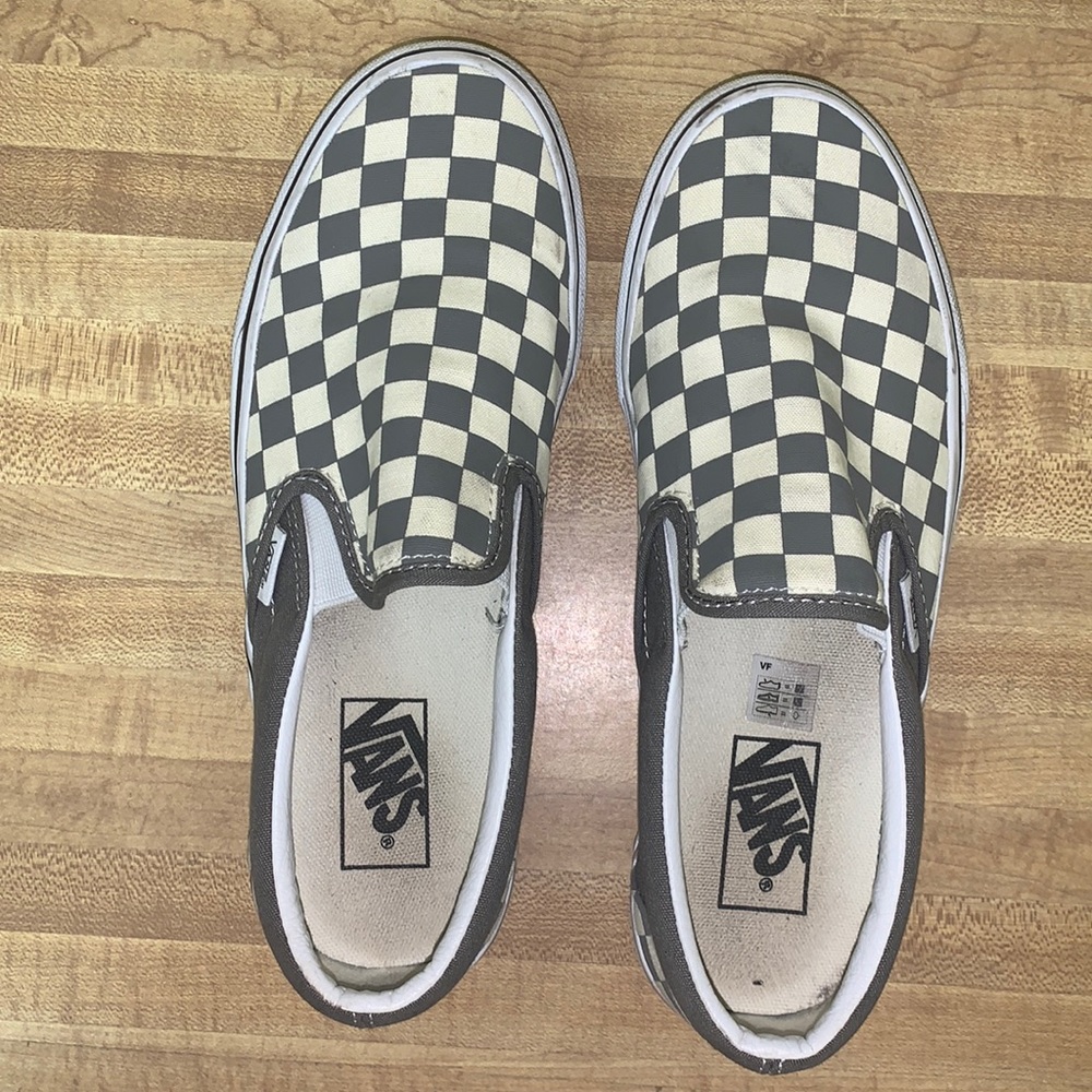 Grey Checkered Vans Size women’s 9/ men’s 7.5